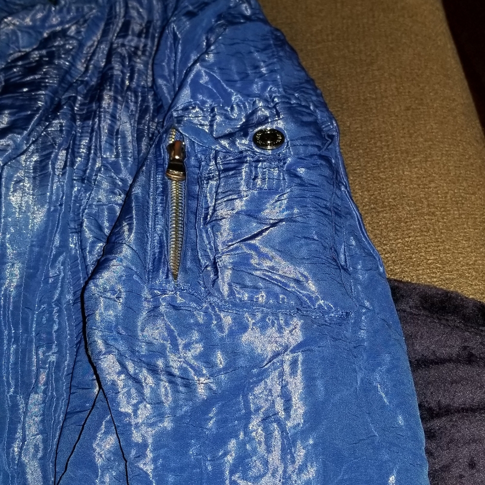 Jacket - Picture 15 of 15